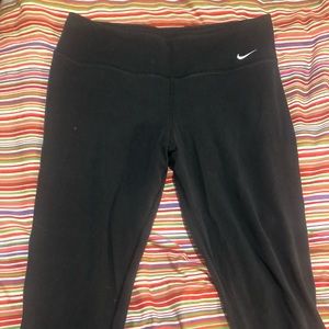 Nike cropped leggings